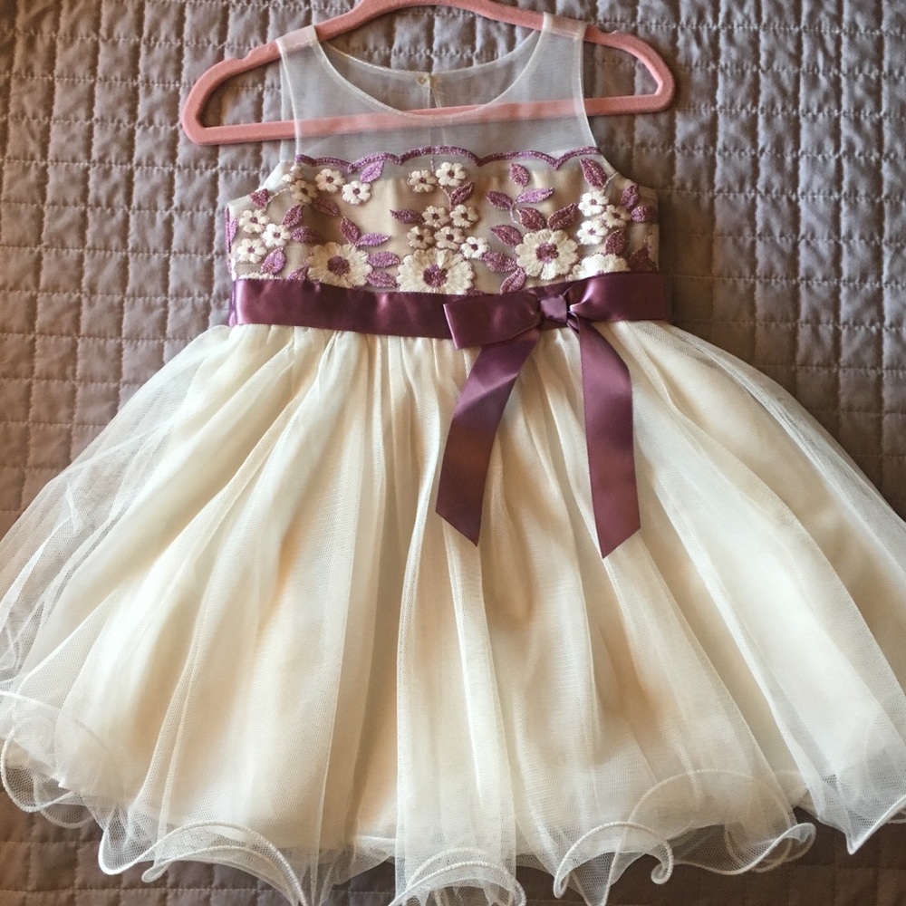 Girls Formal Floral Tulle Dress NWOT
